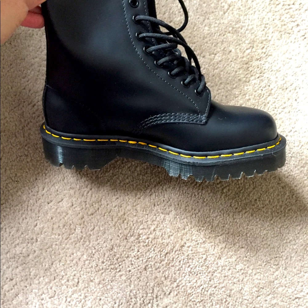 Dr. Marten 1460 Bex Black Boots